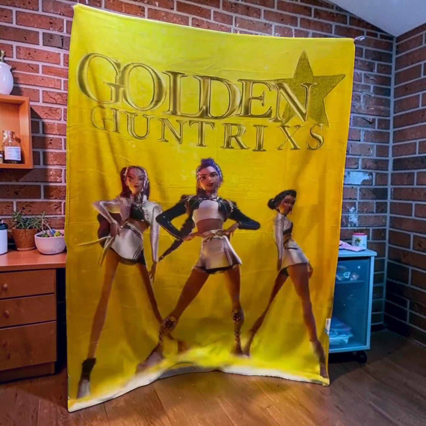 Golden HUntrix preemium Quality Blanket for Kids - 150 X 200 cm